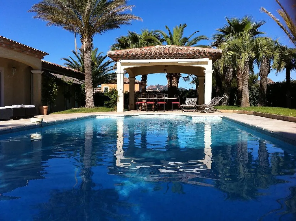 Luxueuse Villa Recente A Saint Raphael De Plain Pied Saint-Raphael (Var)